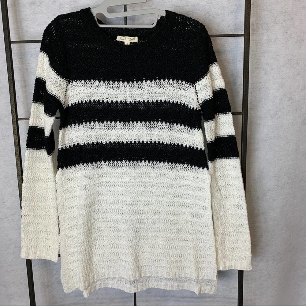 HEM‎ AND THREAD Loose Knit Striped Sweater Women's Size Small
